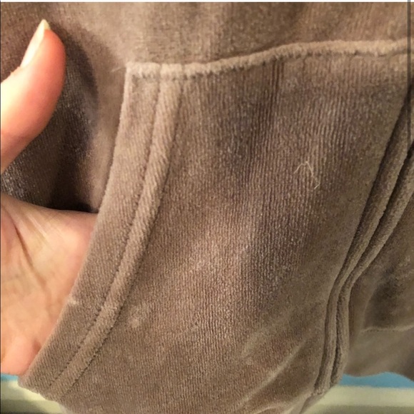 ✨HP✨ EUC Juicy Couture velour sweatshirt - Picture 3 of 6